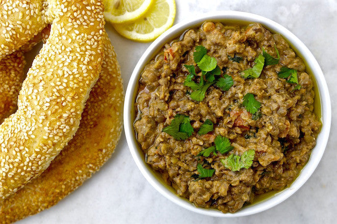 Traditional Greek ingredients for a modern but delicious dip !!