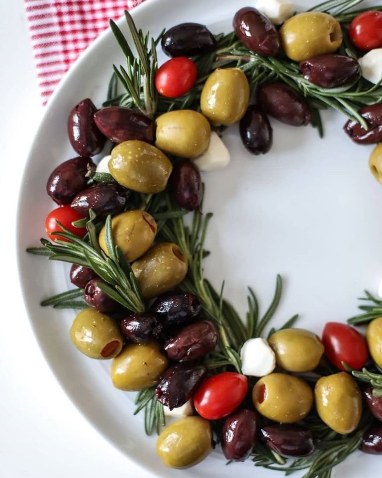 Greek Assorted Olives 7